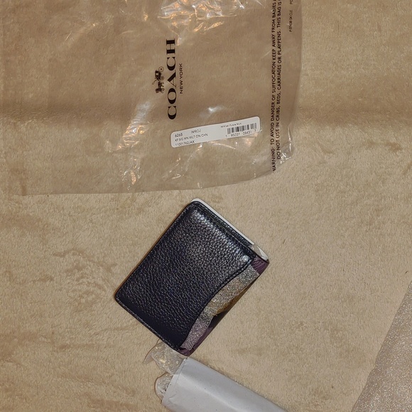 COACH 🇺🇲Mini Wallet in Signature Canvas with purple Kaffee Fassett Print hand - Picture 12 of 16